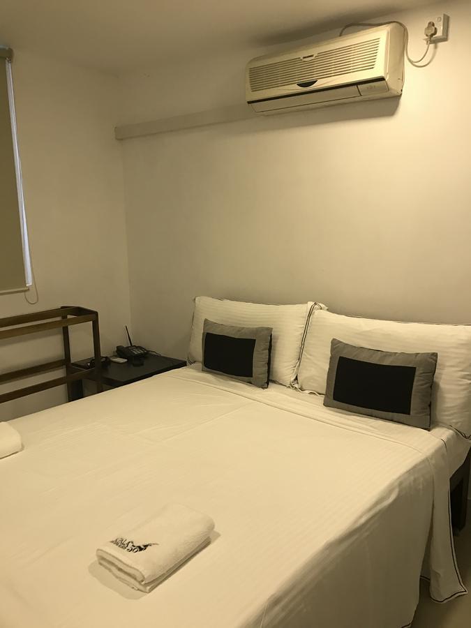 Impala City Hotel And Hostel Kandy 50 Exterior foto